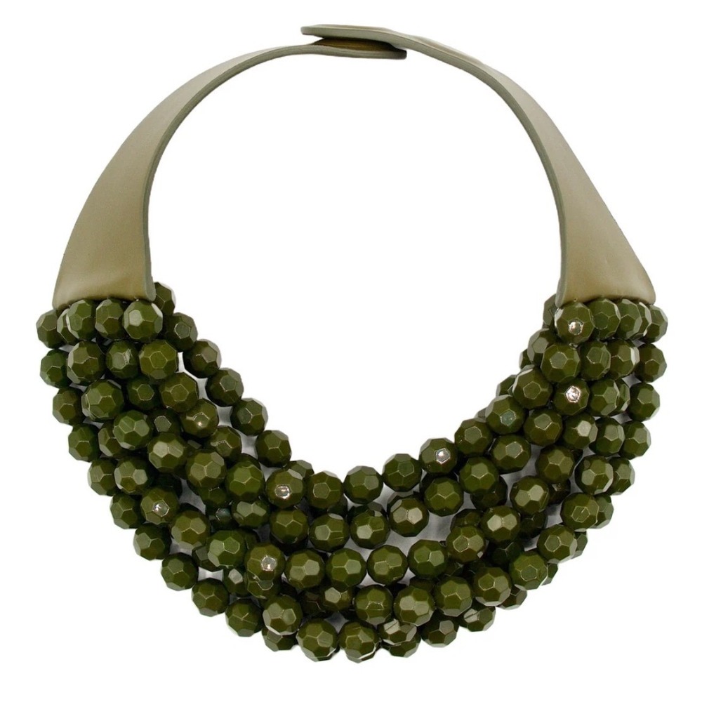 NEW WITH TAGS Fairchild Baldwin Bella Rainforest Green Necklace